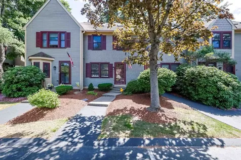 204 Bartemus Trail Nashua NH 03063