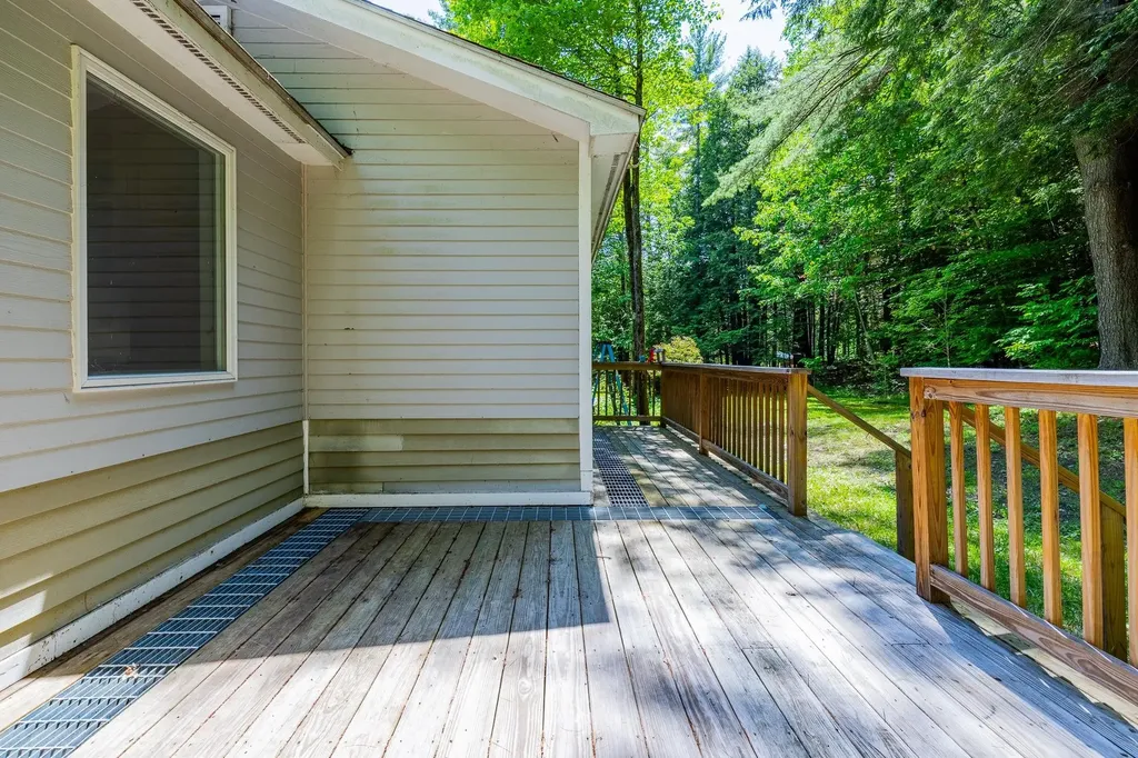 328 Hanover Center Road Hanover NH 03750