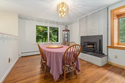 328 Hanover Center Road Hanover NH 03750