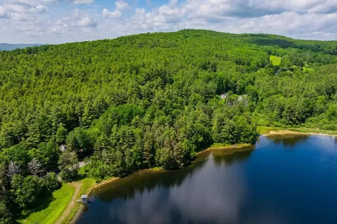 328 Hanover Center Road Hanover NH 03750