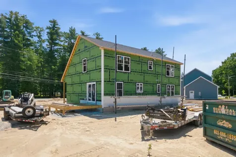 107 Sewalls Falls Road Concord NH 03303