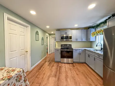 3 Harris Avenue Hampton NH 03842