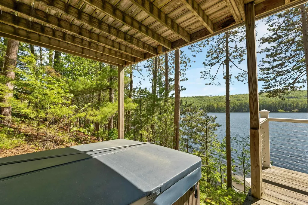 1174 Lord Road Wakefield NH 03872