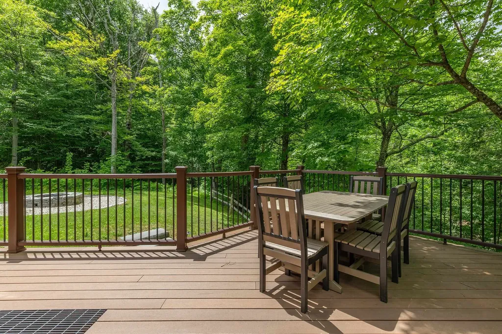24 Sawmill Road Stratton VT 05155