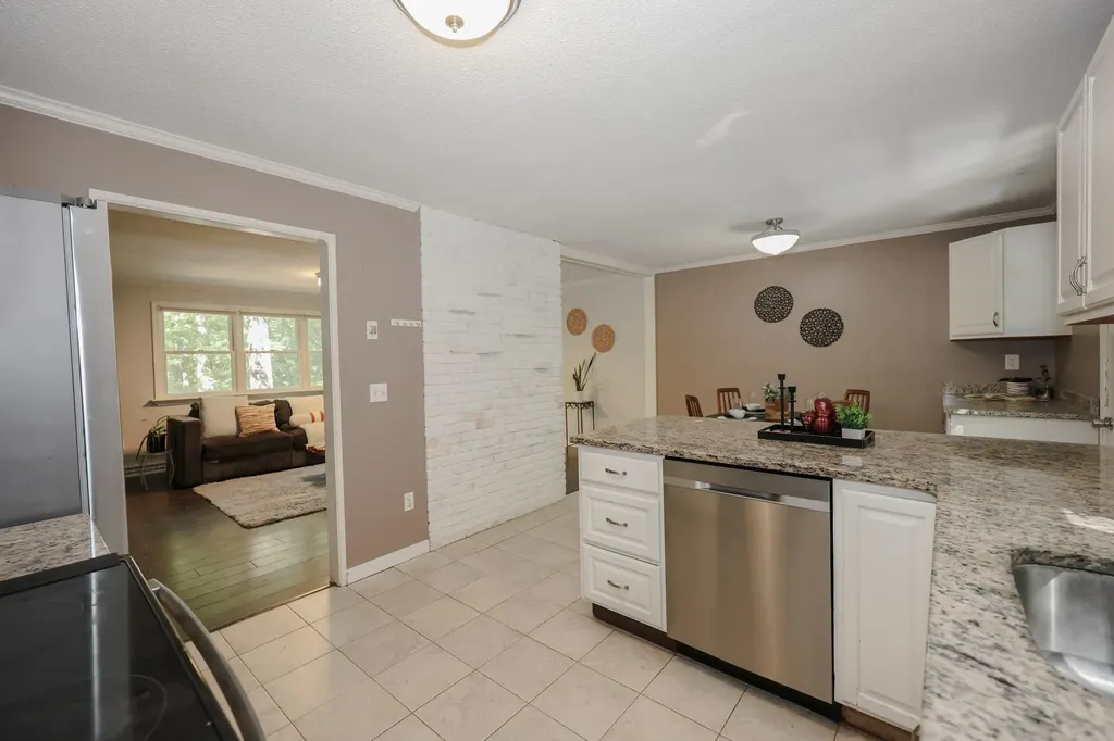 105 Kilrea Road Derry NH 03038