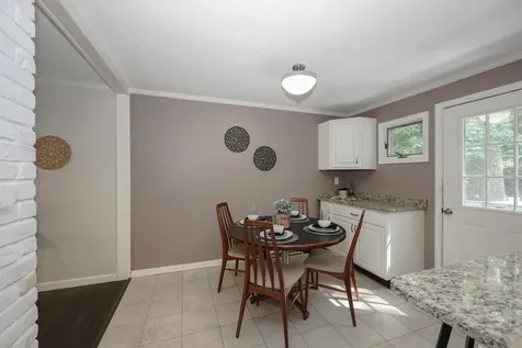 105 Kilrea Road Derry NH 03038