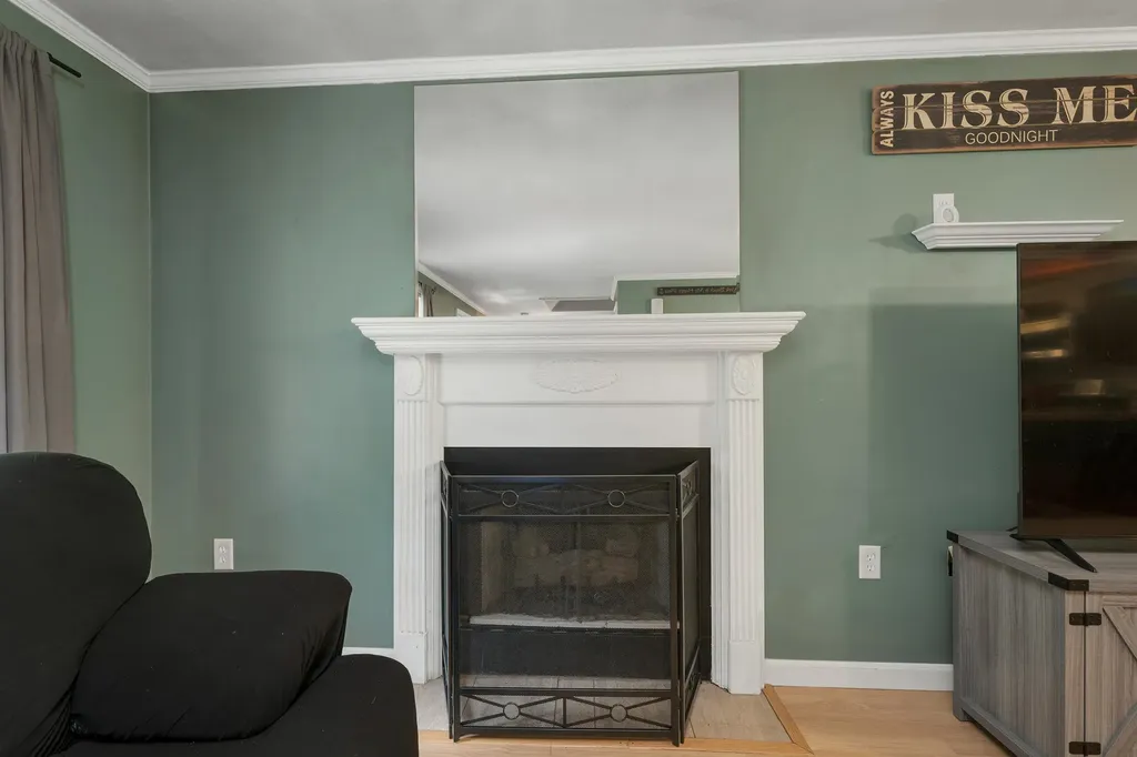 30 Brickyard Drive Litchfield NH 03052