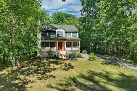 30 Brickyard Drive Litchfield NH 03052