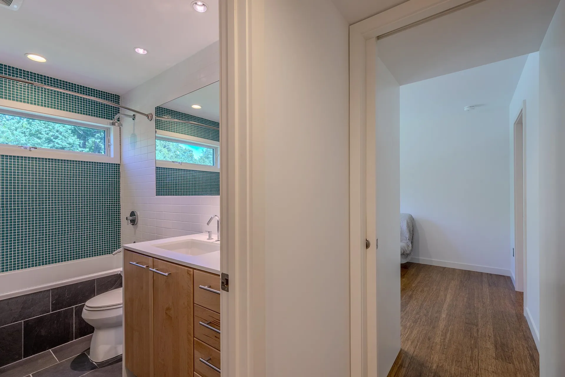 691 Black Bear Road Jamaica VT 05343