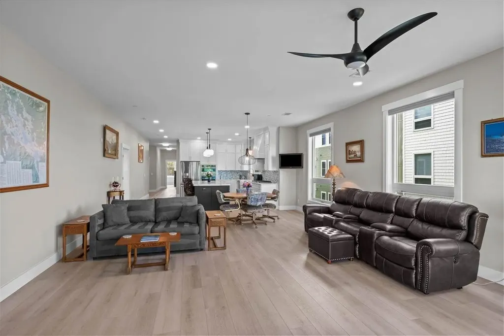 1332 Union Avenue Laconia NH 03246