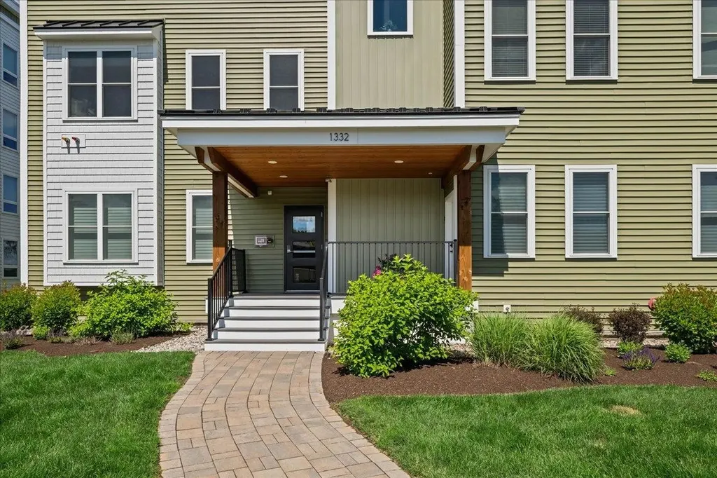 1332 Union Avenue Laconia NH 03246