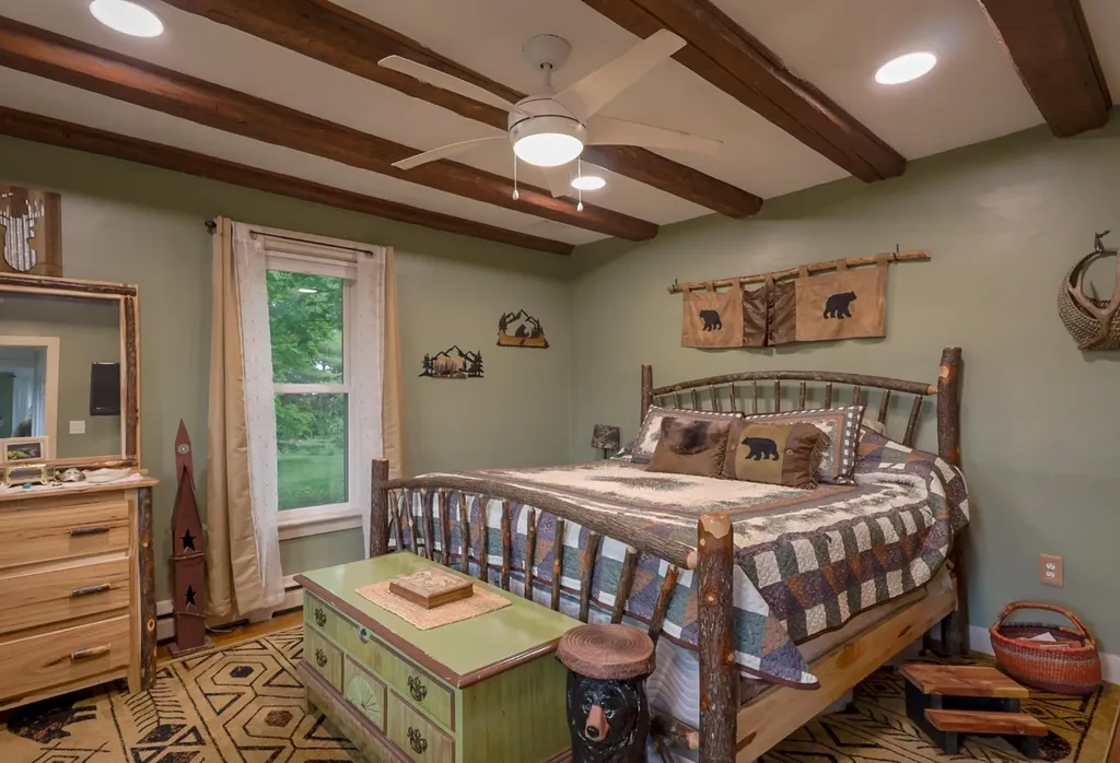847 Morgan Mile Road Brookfield VT 05036