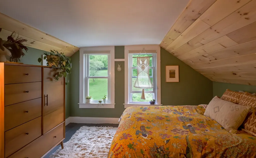 847 Morgan Mile Road Brookfield VT 05036