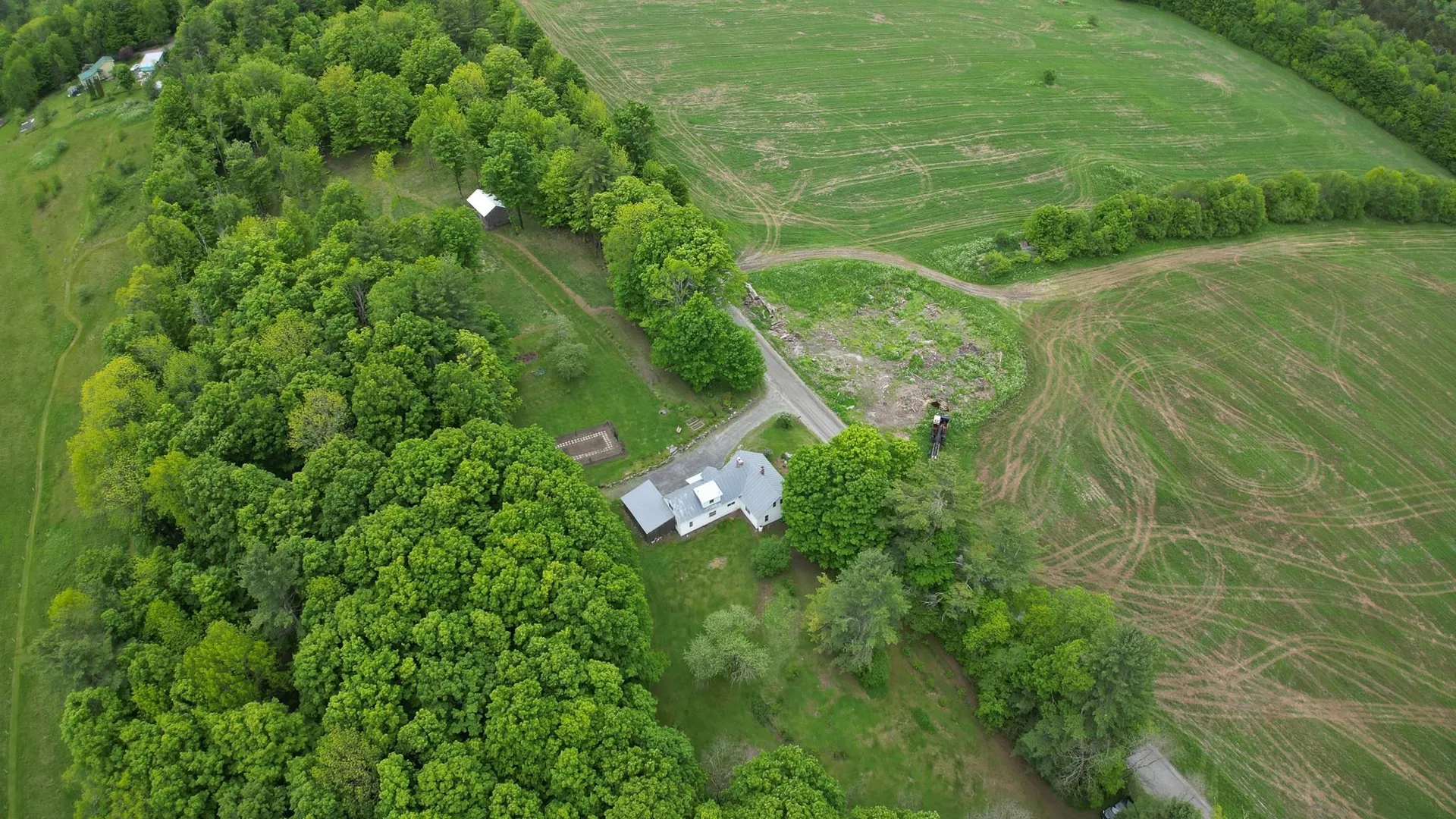 847 Morgan Mile Road Brookfield VT 05036