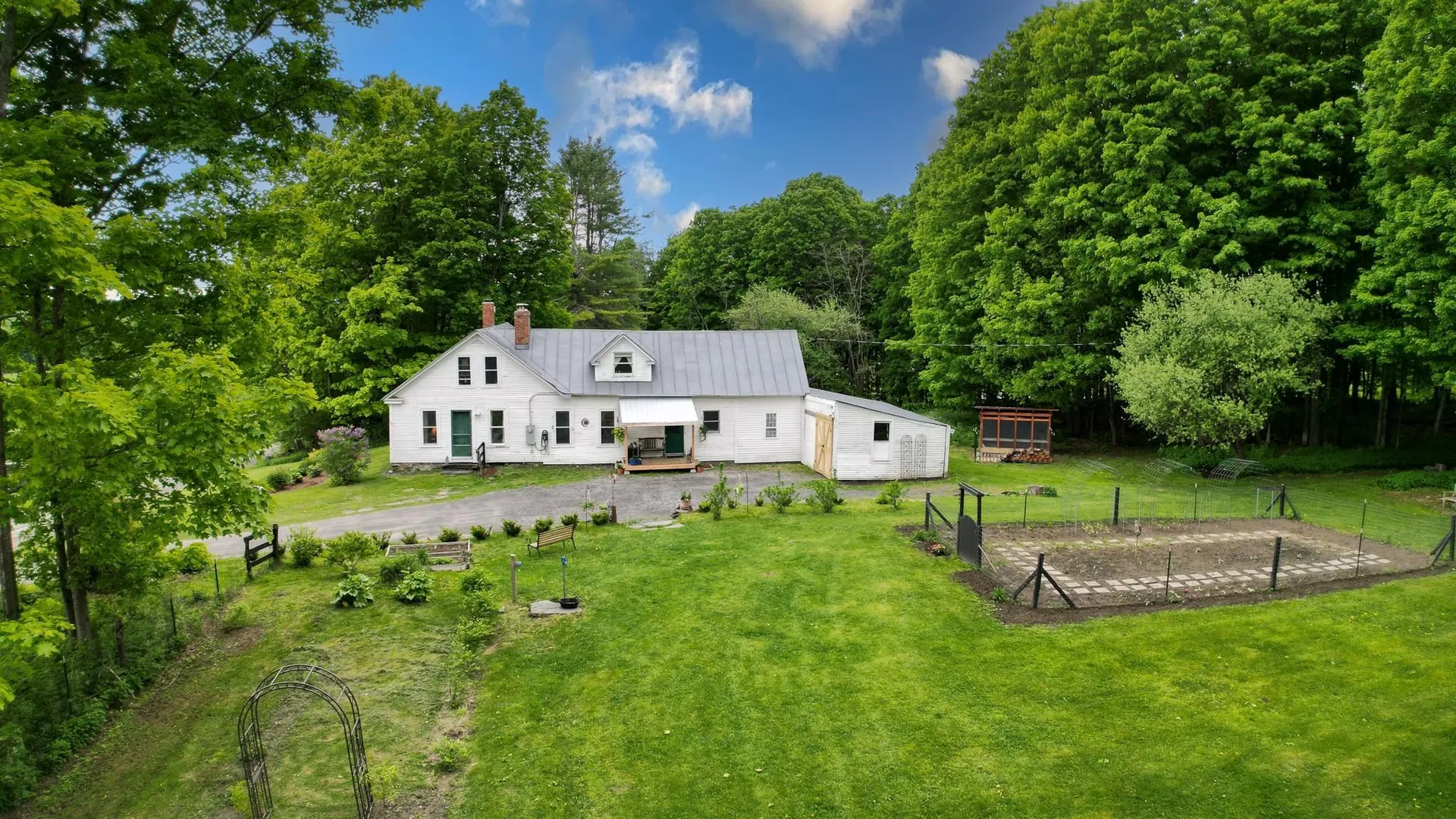 847 Morgan Mile Road Brookfield VT 05036