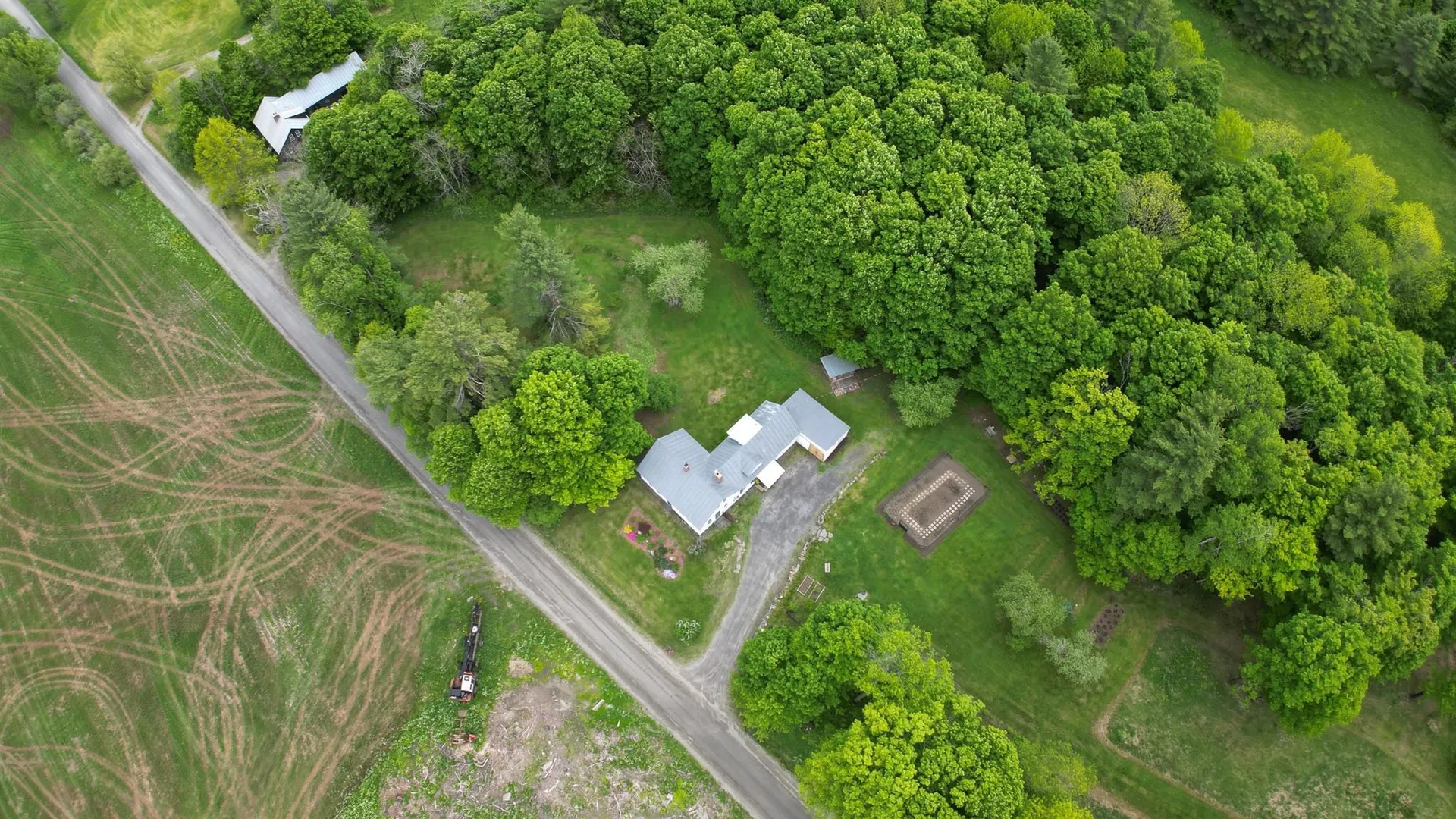 847 Morgan Mile Road Brookfield VT 05036