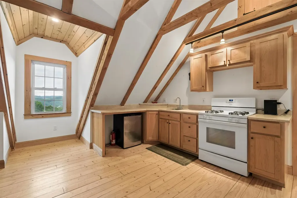 309 Kinney Farm Road Sharon VT 05065