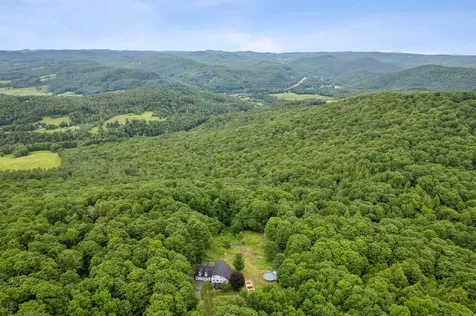 309 Kinney Farm Road Sharon VT 05065