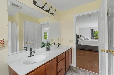136-138 Ritchie Avenue Milton VT 05468