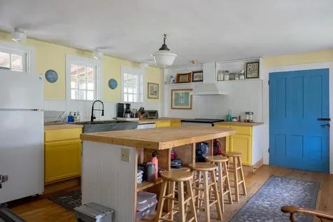 71 Eagle Peak Road Brookfield VT 05060