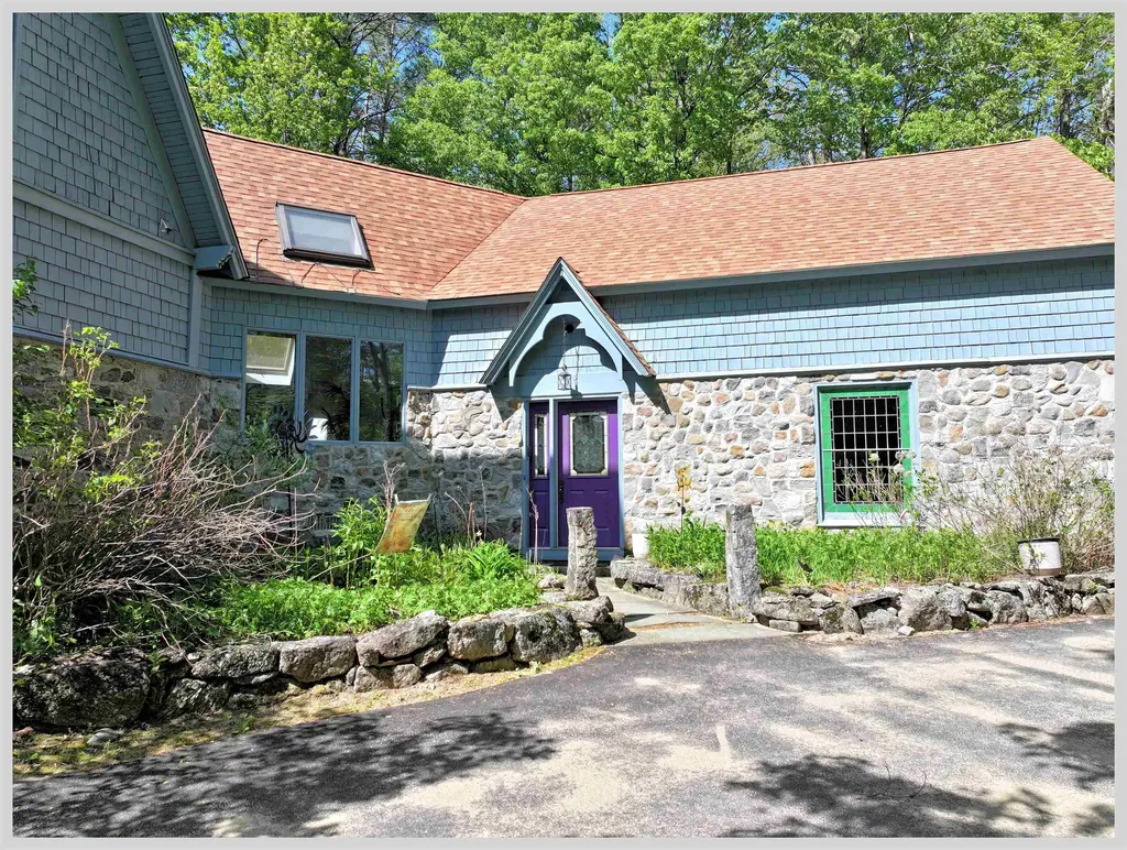 135 Shepard Hill Road Holderness NH 03245