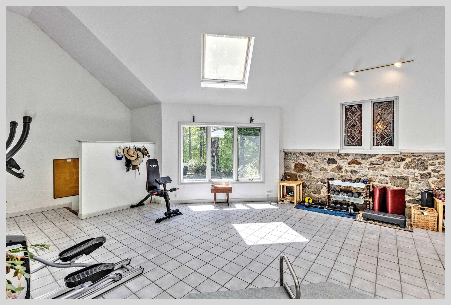 135 Shepard Hill Road Holderness NH 03245