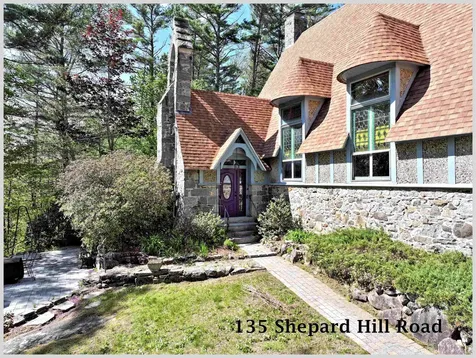 135 Shepard Hill Road Holderness NH 03245