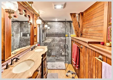 135 Shepard Hill Road Holderness NH 03245