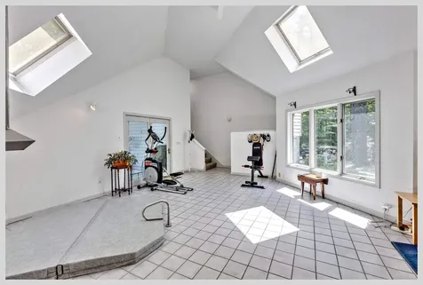 135 Shepard Hill Road Holderness NH 03245
