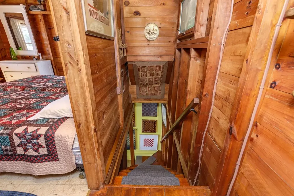 249 North Road Deerfield NH 03037