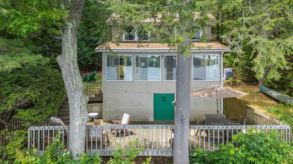 249 North Road Deerfield NH 03037