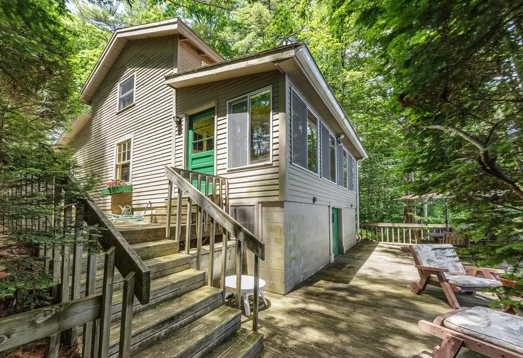249 North Road Deerfield NH 03037