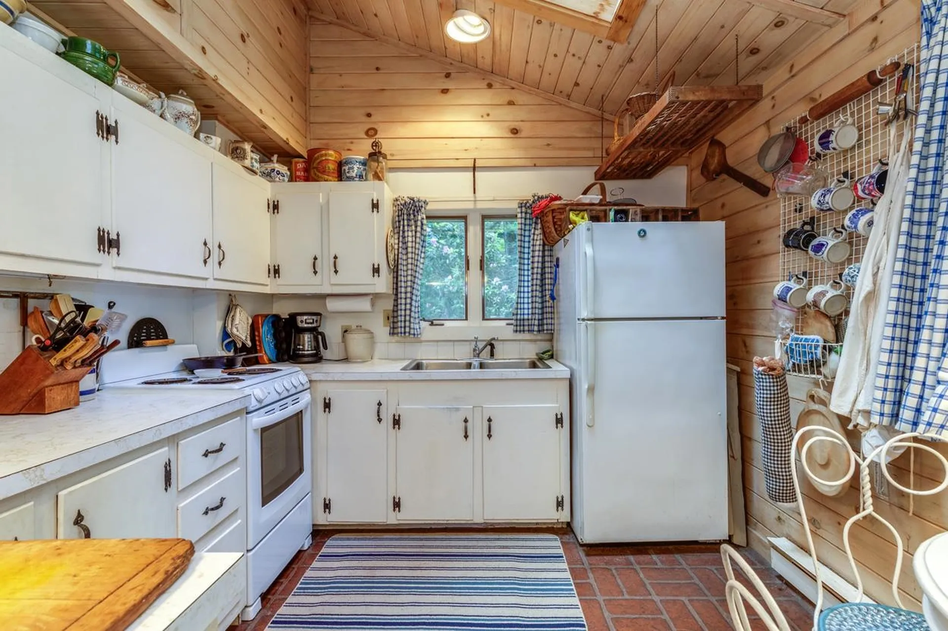 249 North Road Deerfield NH 03037