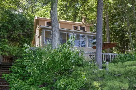 249 North Road Deerfield NH 03037