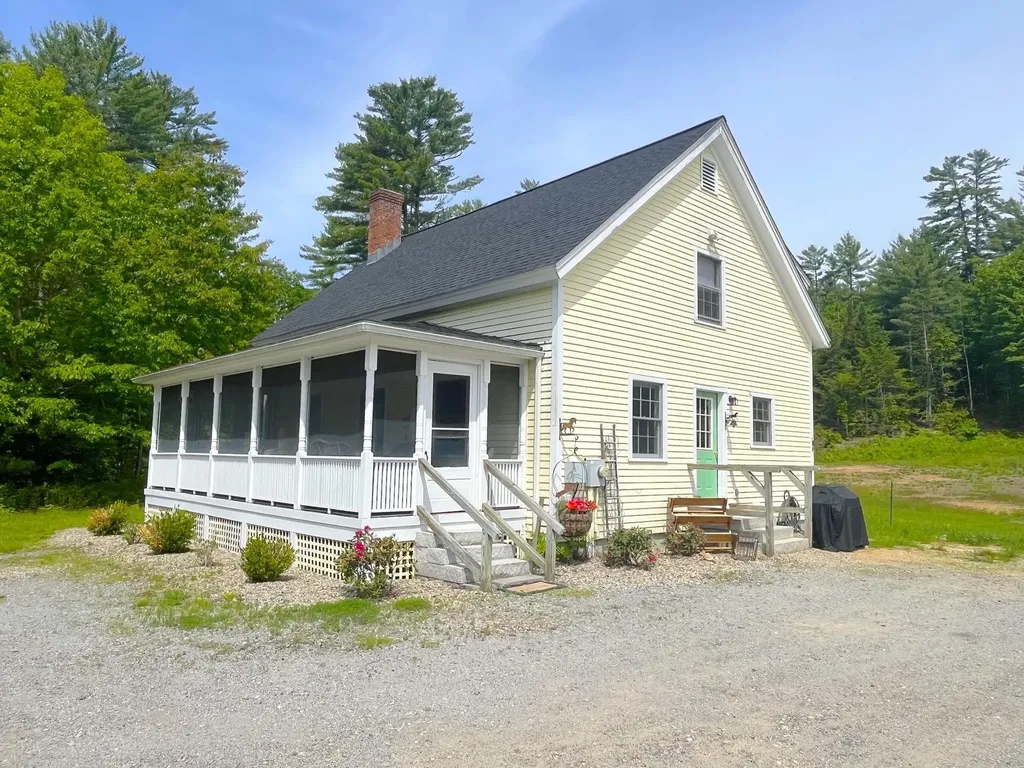 139 Turner Road Wentworth NH 03282