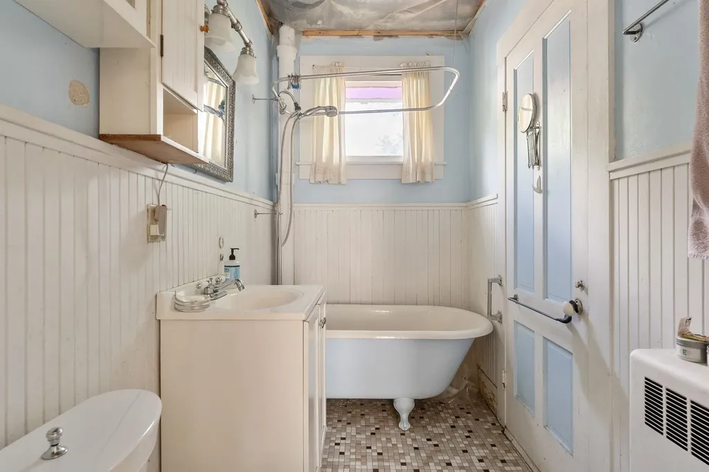 7 Highland Avenue Randolph VT 05060