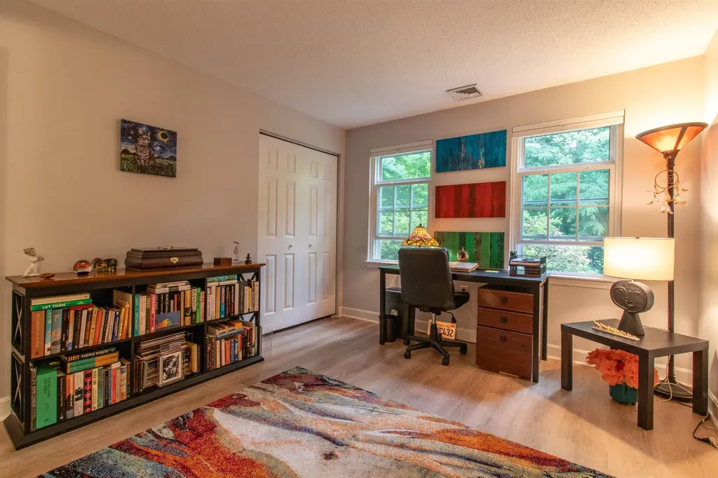 15 Windsor Court Keene NH 03431