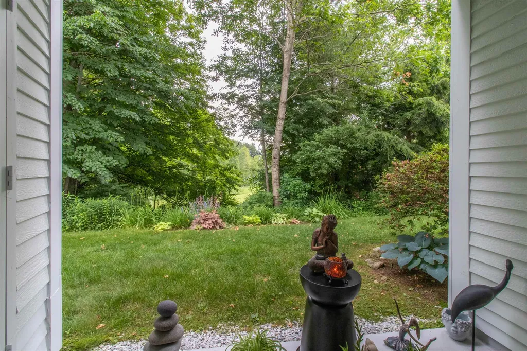15 Windsor Court Keene NH 03431