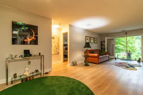 15 Windsor Court Keene NH 03431