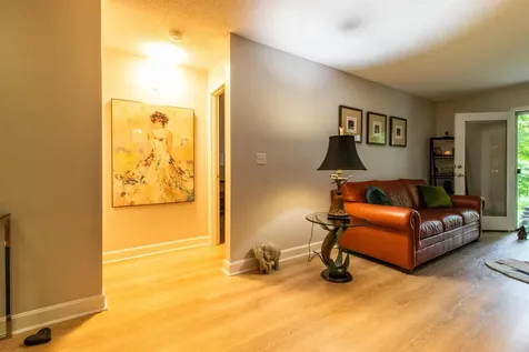 15 Windsor Court Keene NH 03431