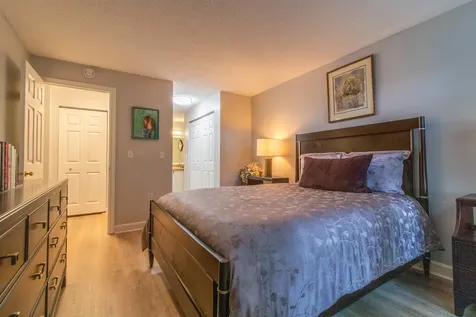15 Windsor Court Keene NH 03431
