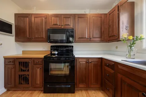 807 Murphys Road Hartford VT 05059