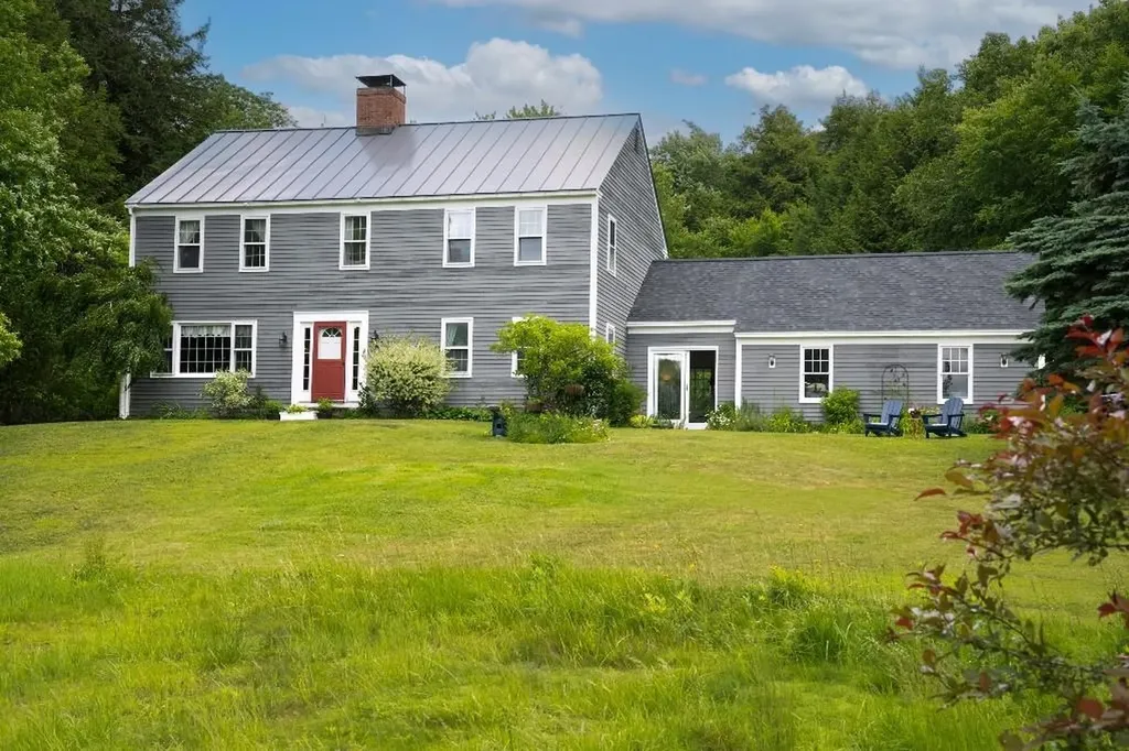 2436 Mad Tom Road Dorset VT 05253