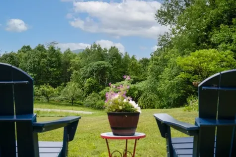 2436 Mad Tom Road Dorset VT 05253