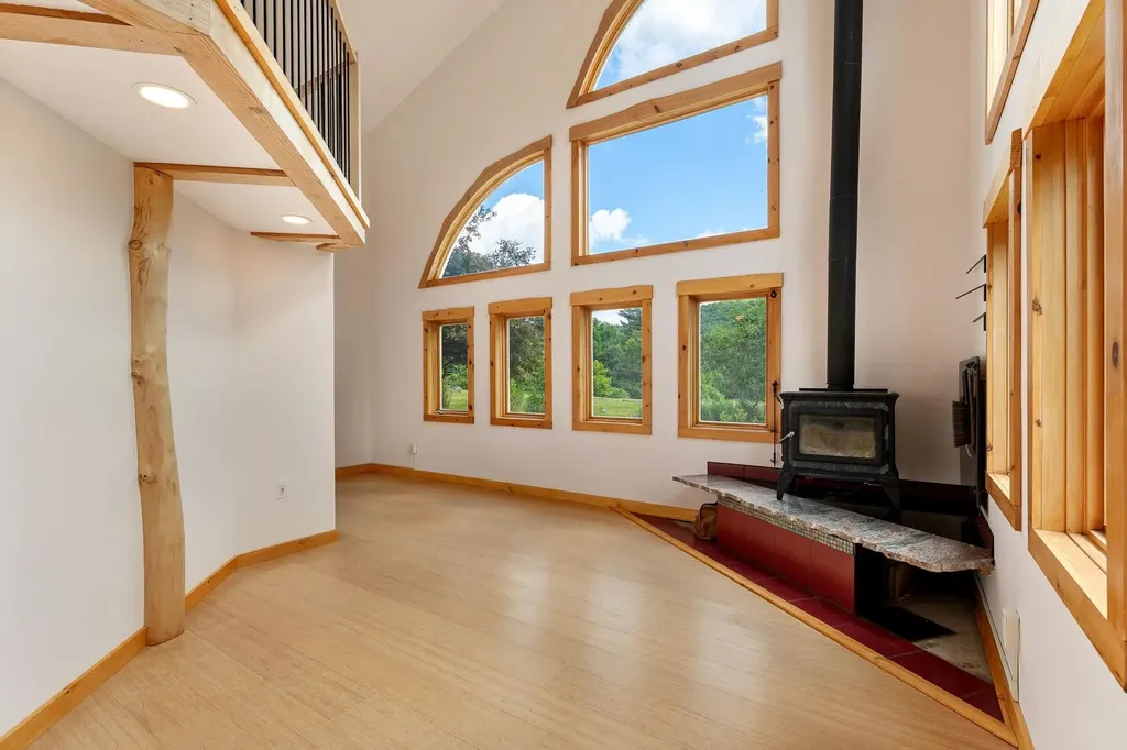 614 Gray Road Plainfield VT 05667-9550