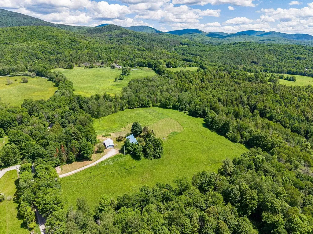 614 Gray Road Plainfield VT 05667-9550