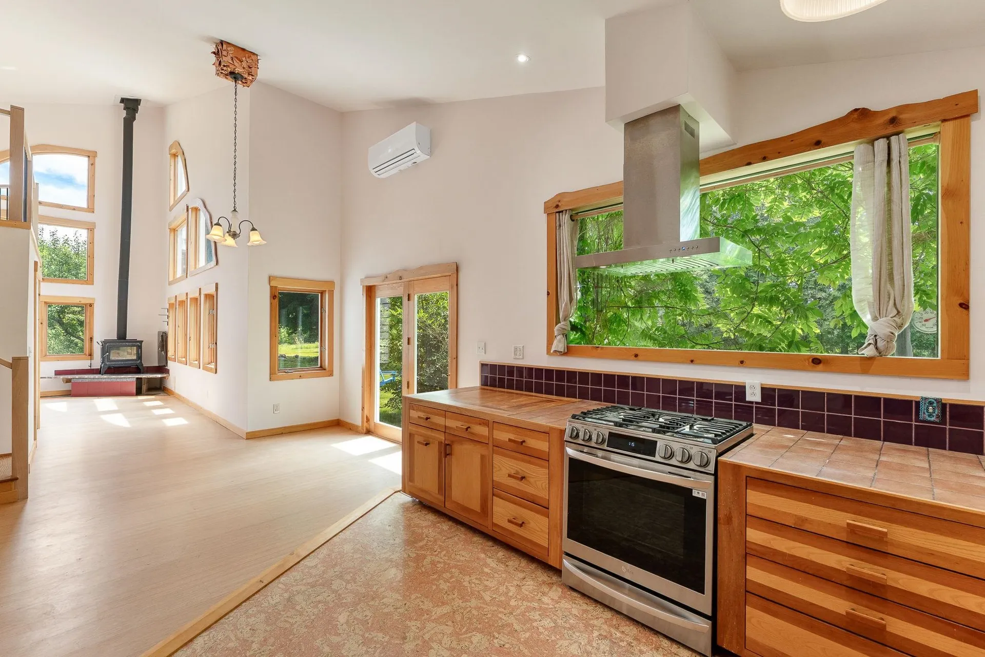614 Gray Road Plainfield VT 05667-9550