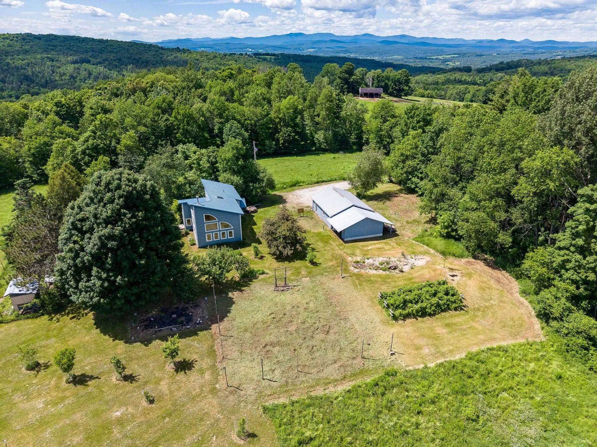 614 Gray Road Plainfield VT 05667-9550