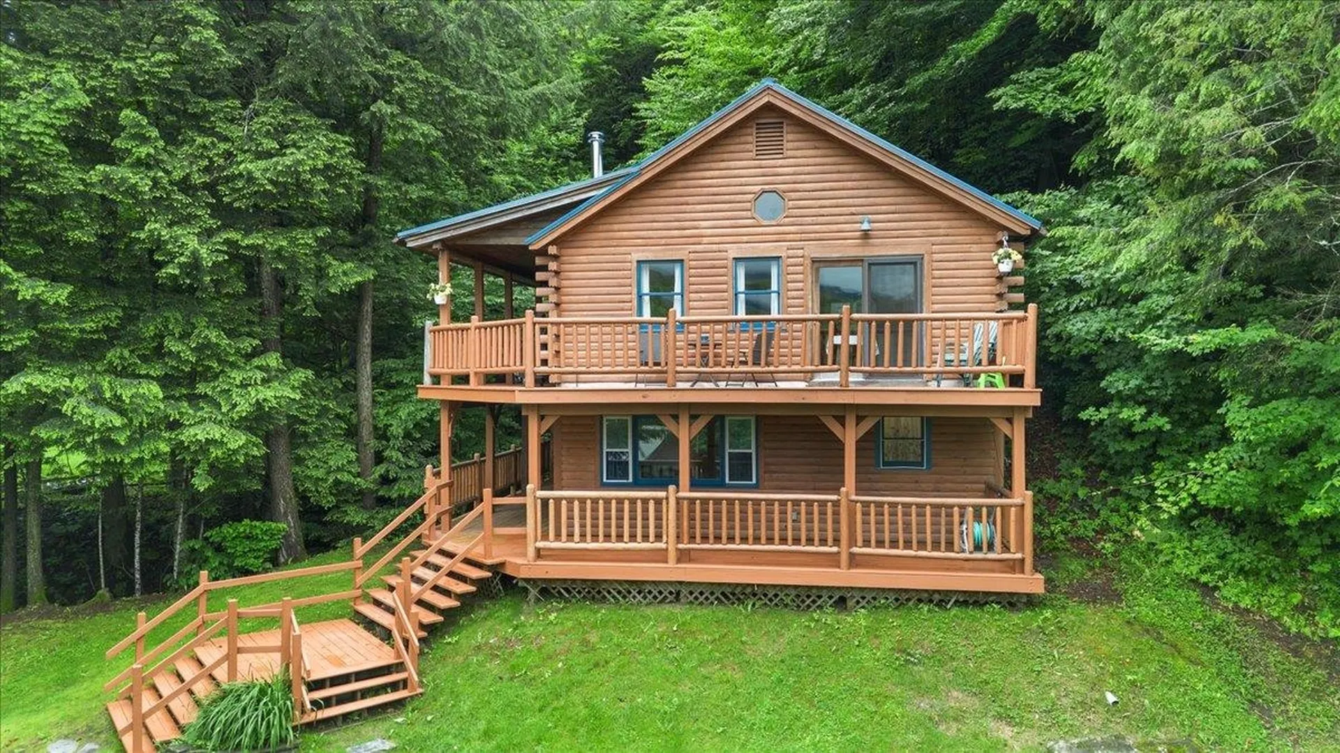 46 Log Cabin Drive Cambridge VT 05465