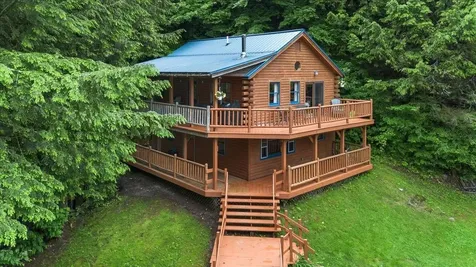 46 Log Cabin Drive Cambridge VT 05465